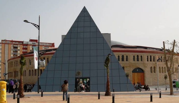 piramide villena