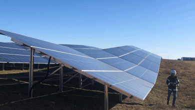 Paneles solares en entorno rural