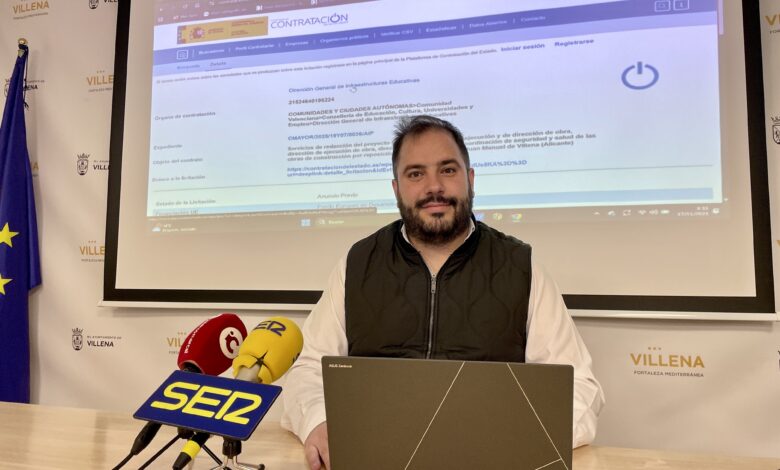 javier martínez, concejal de Urbanismo, ante el anuncio de inicio del expediente